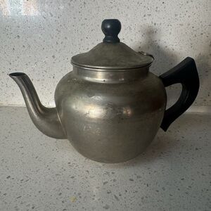Vintage Pilgrim Ware Aluminum Teapot Two Rivers Wis. 7" tall